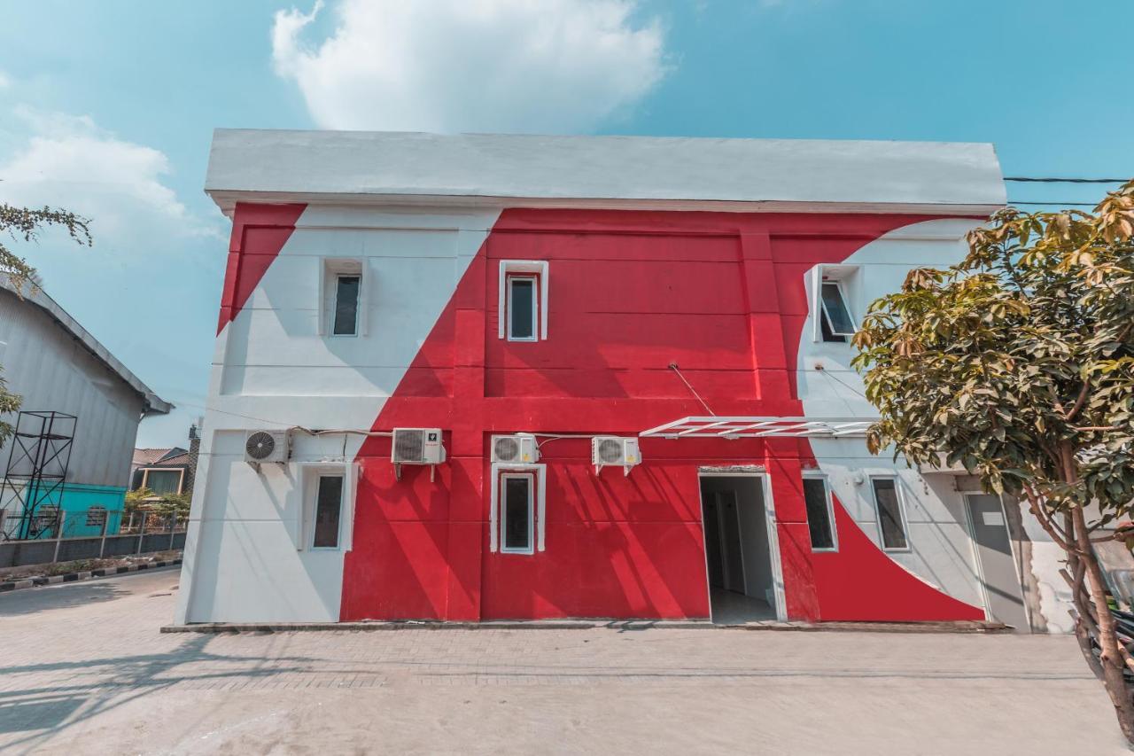Oyo 907 Wisma Cakung Τζακάρτα Εξωτερικό φωτογραφία
